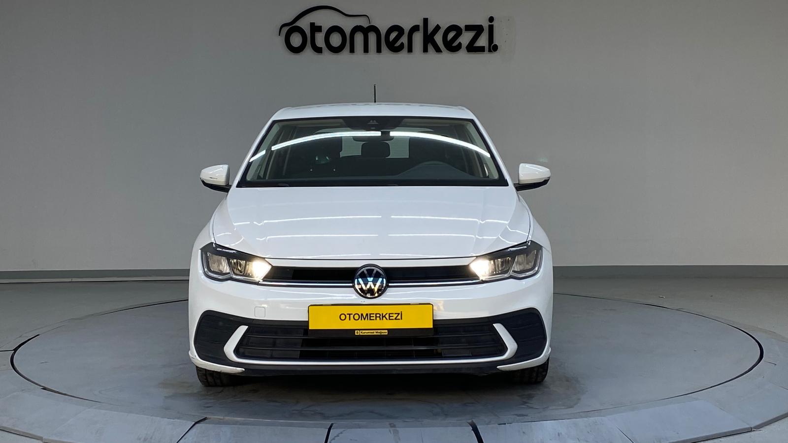VOLKSWAGEN POLO 2